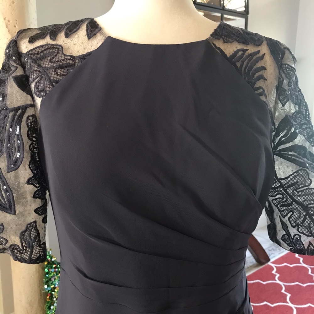 JJs House Dusty Blue Lace Maxi Dress - Picture 6 of 12